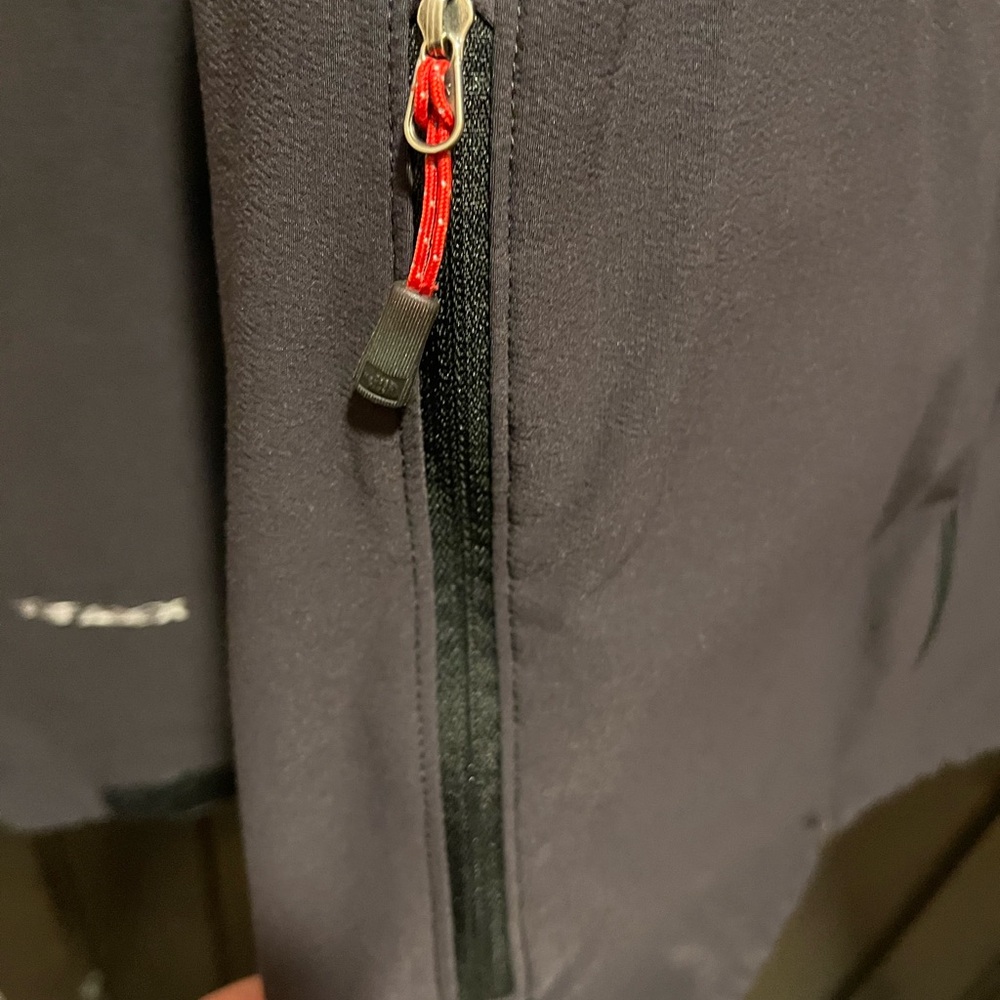The North Face XXL men’s unisex zip up black jacket TNF APEX light weight hiking - Picture 3 of 9